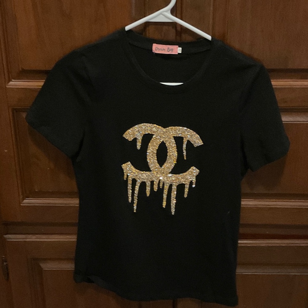 Trendy Black Tee with Gold Glitter Design